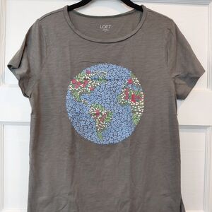 LOFT M Green Earth Graphic Women's Top